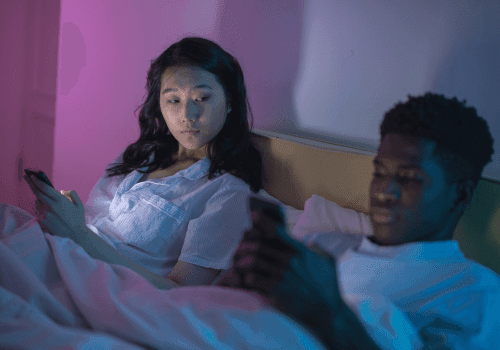Jalousie maladive : Top 13 des signes, Test (+ Solutions)
