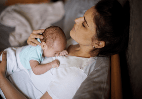 Baby Blues : Définition, Causes, Symptômes, Durée, Solutions