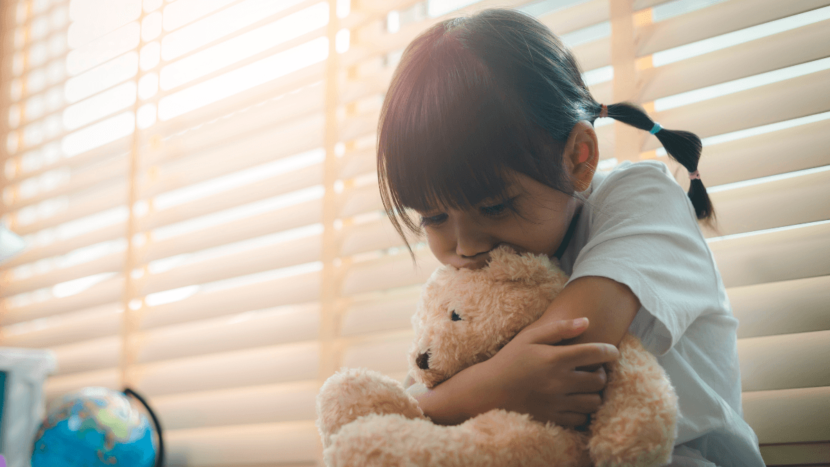 Attachement anxieux : Définition, Signes et Le Surmonter
