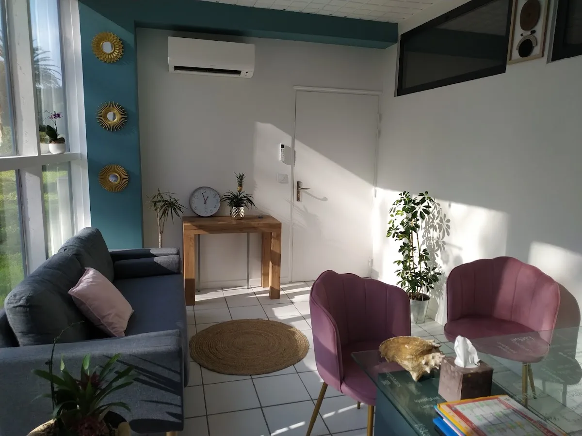 Cabinet de Mme Magali Njoumeck, psychologue à Hyères · photo 6