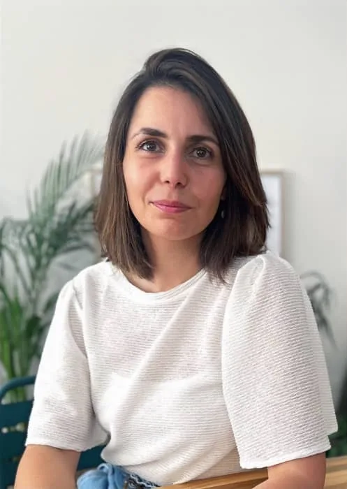Mme Myriam Chibani, psychologue à Tours