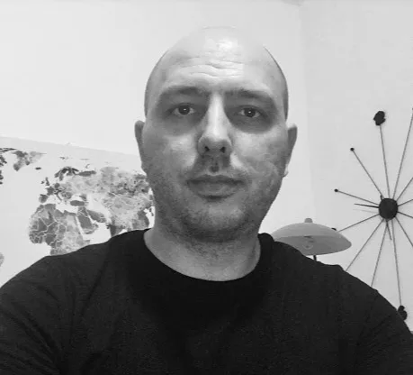 M. Julien Vaudaine, psychologue à Marseille
