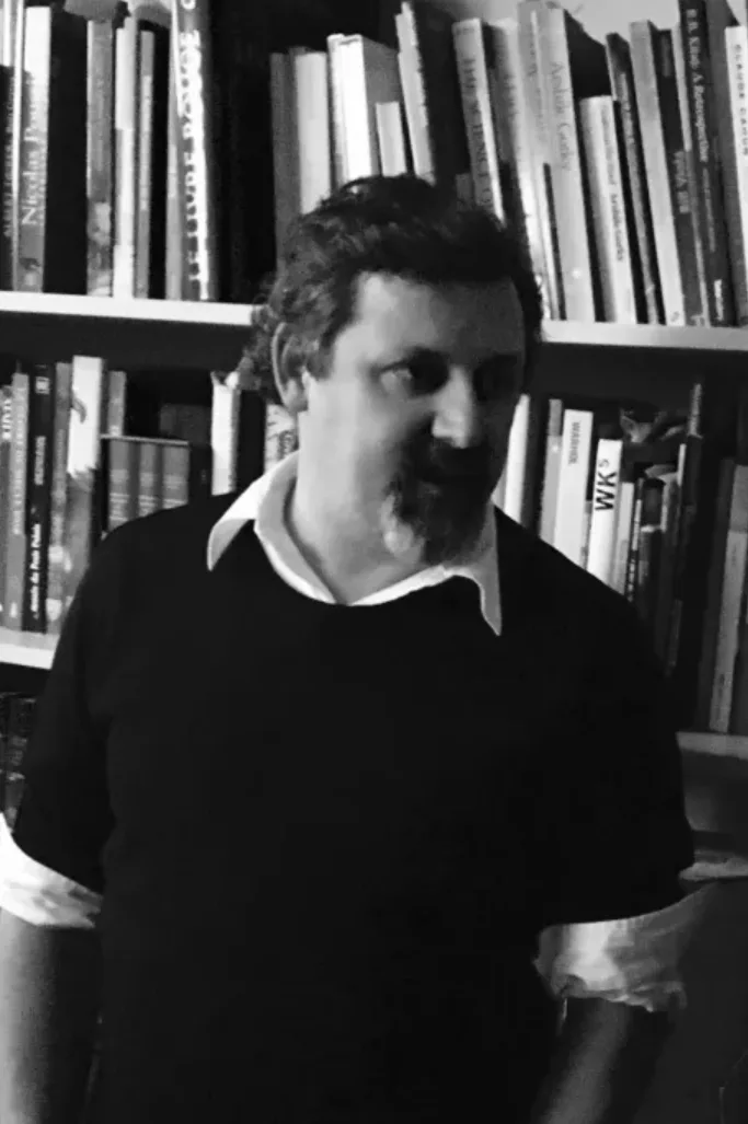M. Romain-Pierre Renou, psychologue à Paris