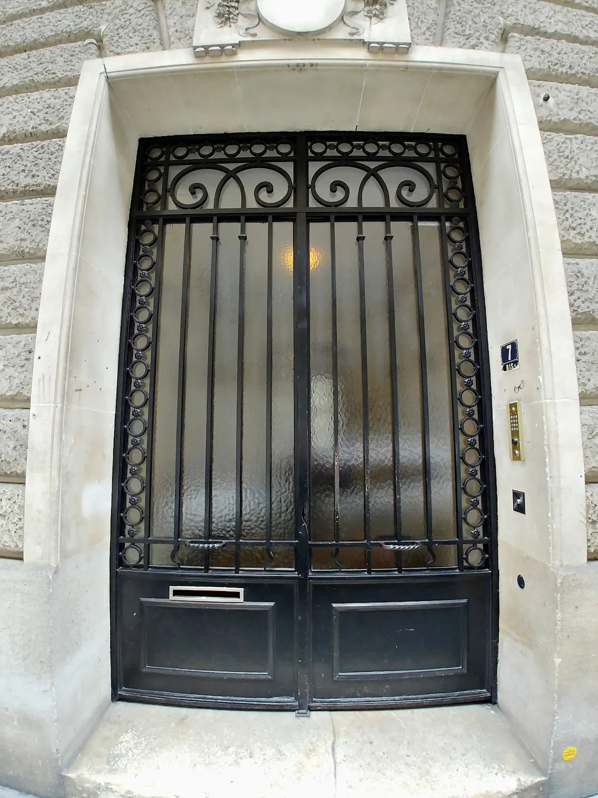 Cabinet de M. Romain Petraud, psychologue à Paris 15e Arrondissement · photo 1
